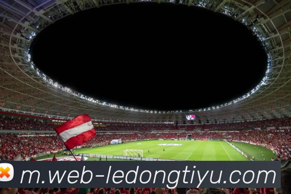 凯尔强调多特在领先后应更具统治力以避免对手翻盘的机会