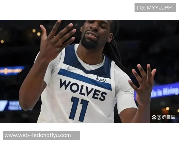 纳兹里德高效表现22分钟砍下22分12篮板助球队获胜