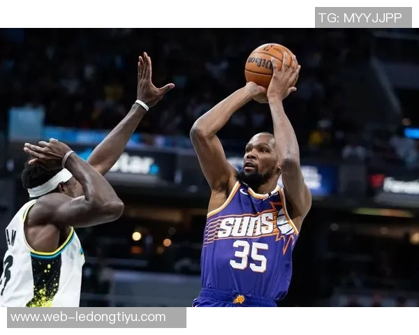 杜兰特近期状态低迷场均仅得165分投篮命中率惨淡33